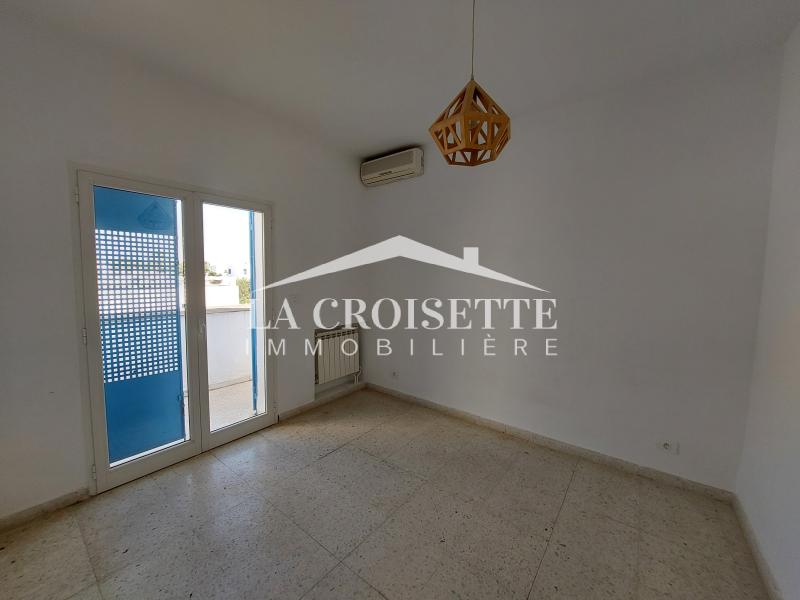Duplex S+4 avec terrasse à La Marsa